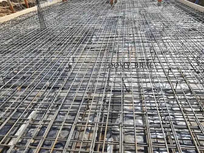 Zdjęcie z budowy: Montaż zbrojenia pod płytę fundamentową domu BRAL