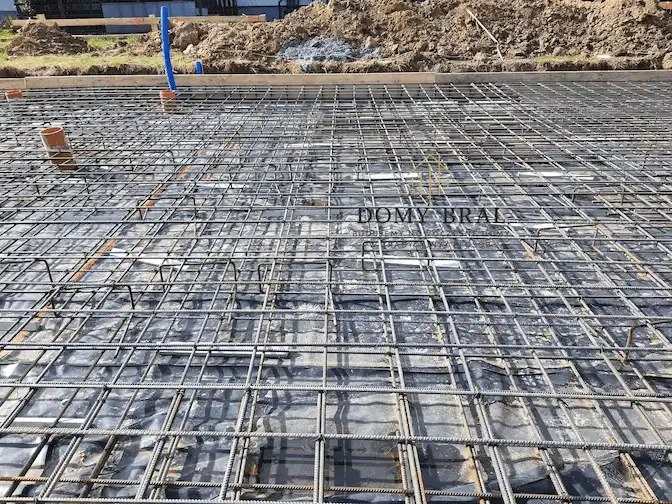 Zdjęcie z budowy: Montaż zbrojenia pod płytę fundamentową domu BRAL